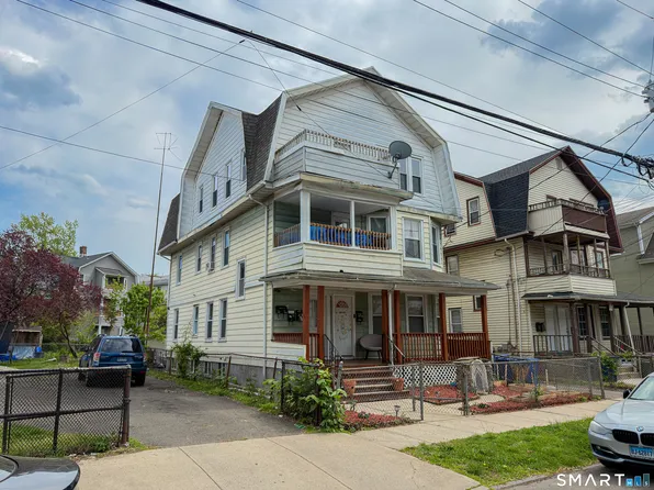 15 Elmwood Ave #3, Bridgeport, CT 06605