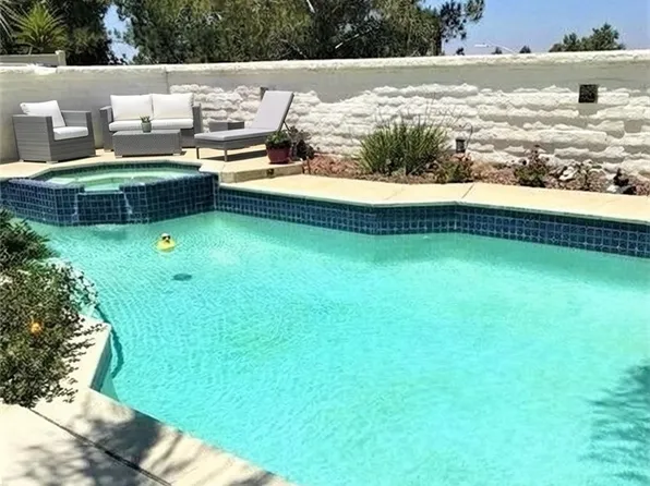 45233 Camino Monzon, Temecula, CA 92592