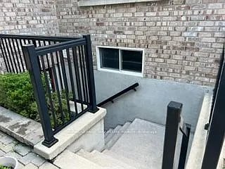 975 Fredonia Dr — Photo 11
