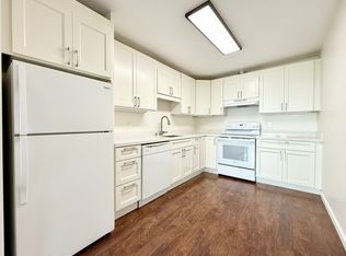 670 Hillside Blvd, Daly City, CA 94014