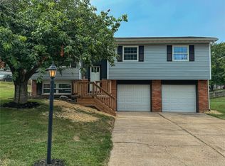 3413 Emma Ln, Godfrey, IL 62035