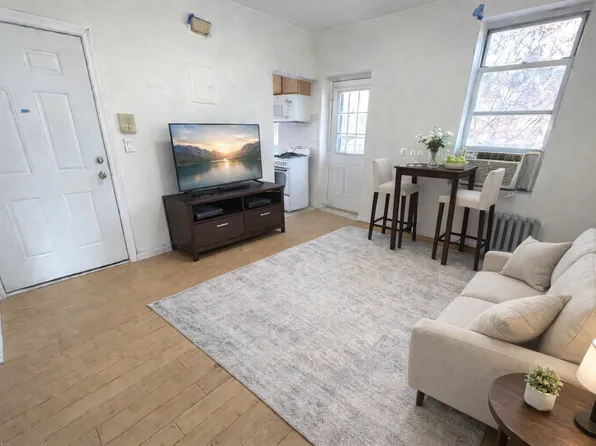 31-22 43rd Street image 1 of 8