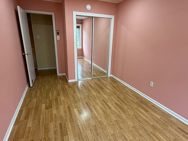 155 Liberty Dr — Photo 15