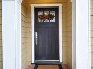 4902 Alminar Ave, La Canada Flintridge, CA 91011