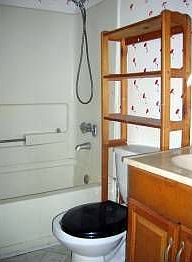 3rd image of 113 W Hilda St