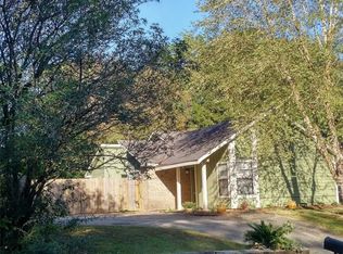 1824 Spring Brook Ct, Mobile, AL 36609