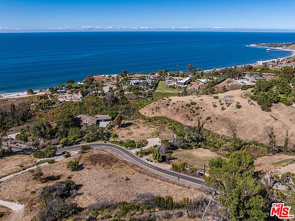 4th image of 22077 Carbon Mesa Rd