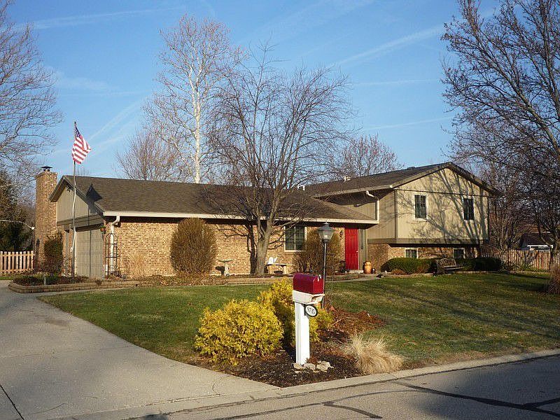 1st image of 9735 Stonerock Ct