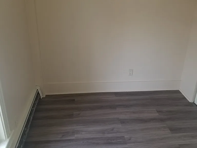 3 Jones Pl #2 — Photo 19