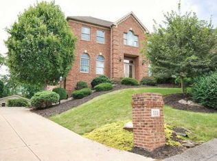 320 Bunker Hill Dr, Canonsburg, PA