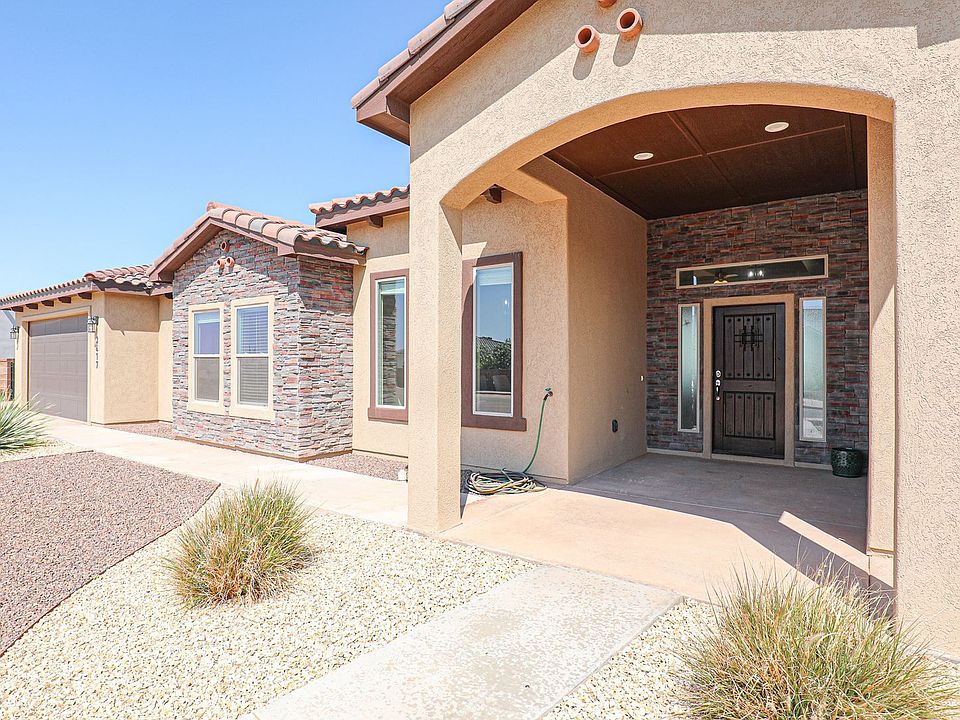1st image of 3417 Escondido Dr