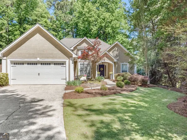 190 Valley Brook Dr, Newnan, GA 30265
