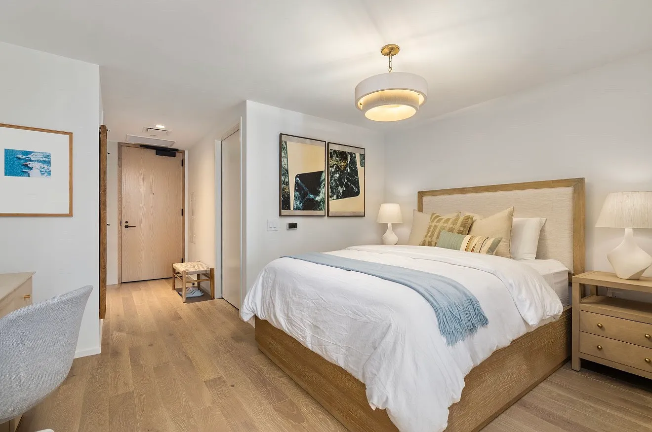 Ward Ave, Honolulu — Photo 1