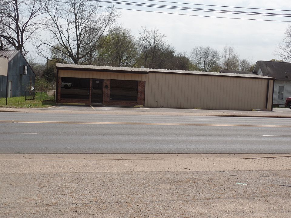 1st image of 208. 212 Sycamore