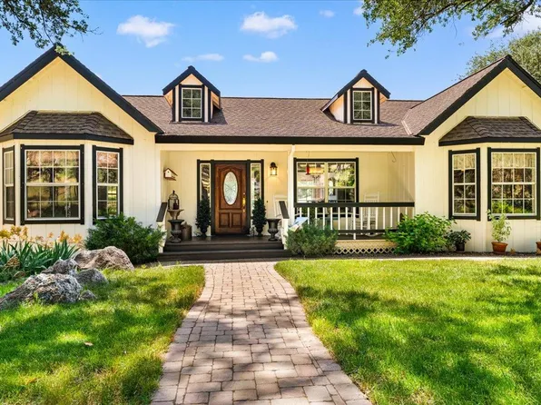 20088 Peyton Pl, Grass Valley, CA 95949