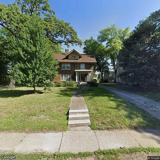 822 E Locust St #A