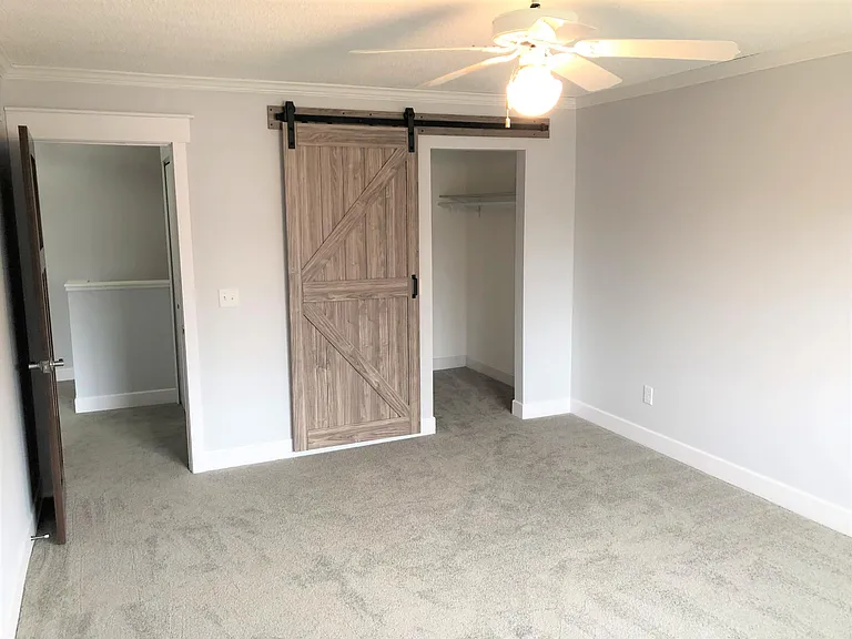 2587 Concord Way — Photo 10