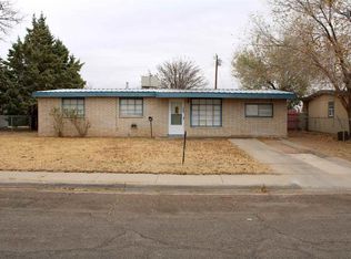 1604 N Pennington Dr, Hobbs, NM 88240