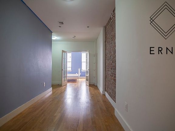 5th image of 921 Broadway #2E
