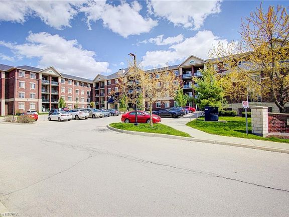 2nd image of 1440 Gordon St #316
