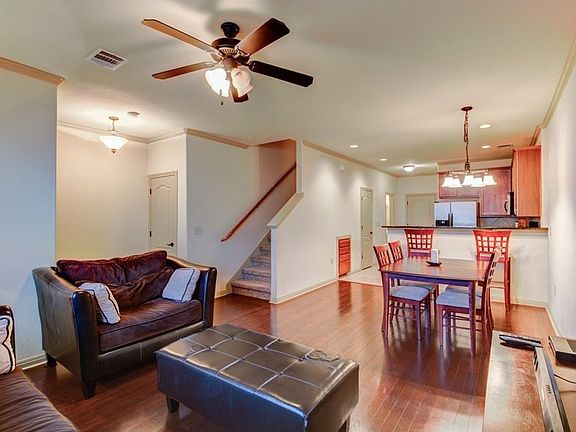 2nd image of 2101 Town Centre Dr APT 1506