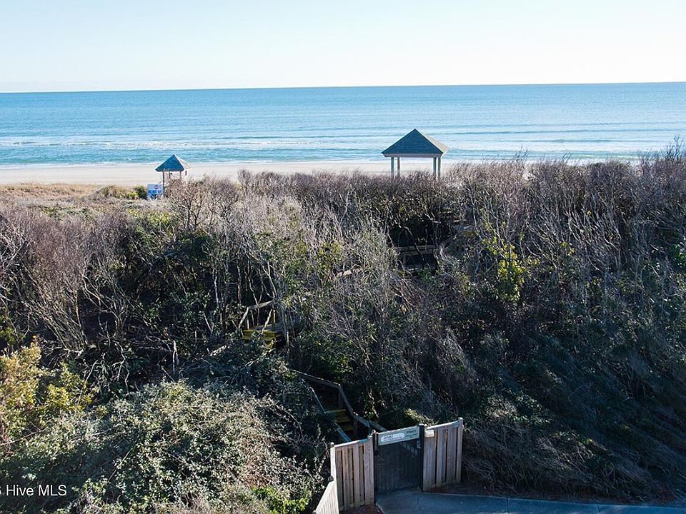 2nd image of 2503 W Fort Macon Road #309a