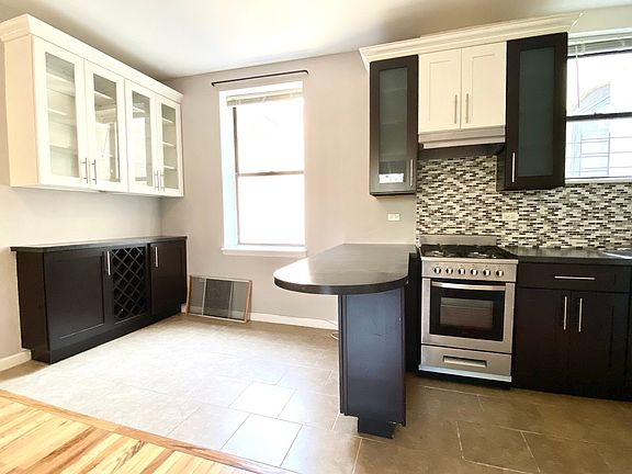 3rd image of 707 Saint Nicholas Ave #55C