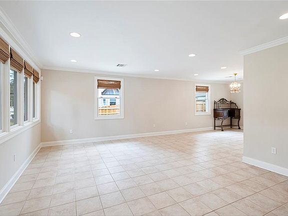 3rd image of 6309 Perlita Dr
