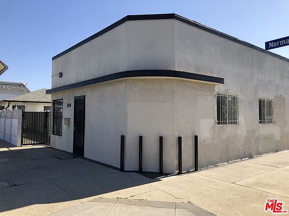 3rd image of 6124 S Normandie Ave