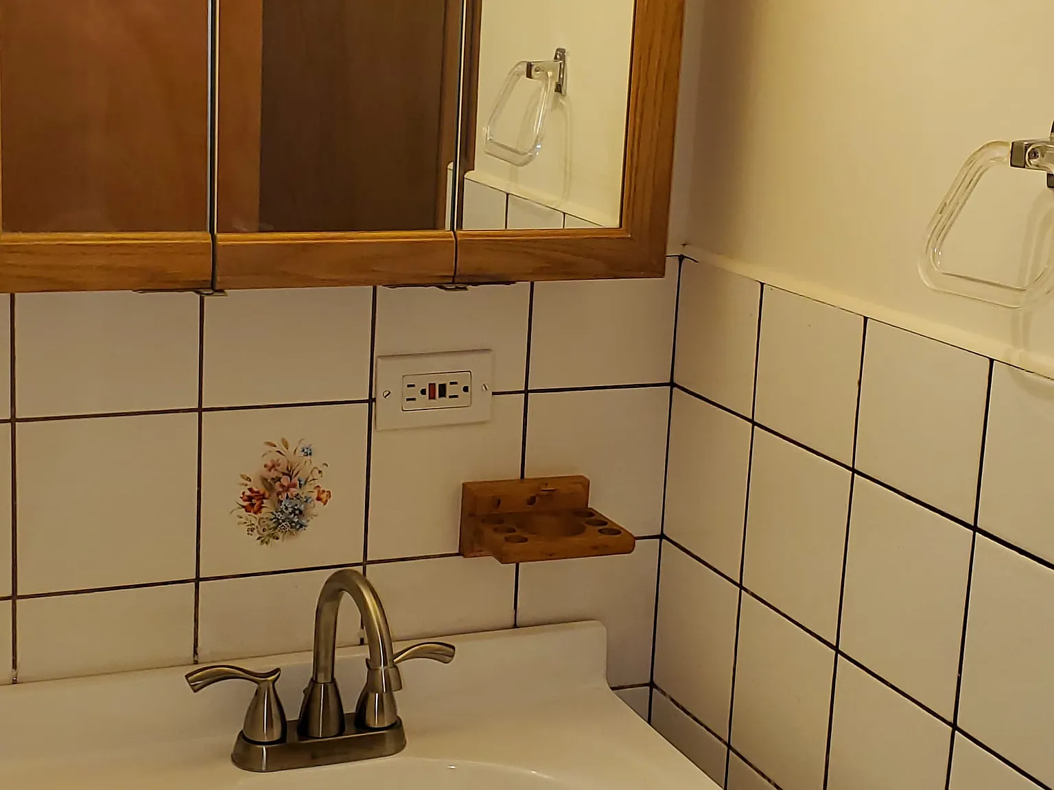 2 bed, $3,300 — Photo 3