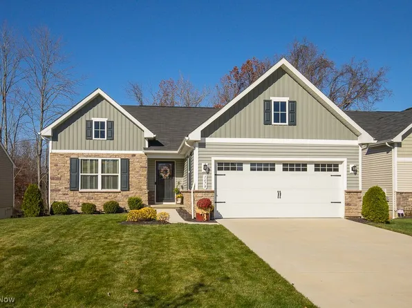 1679 Leslie Dr, Streetsboro, OH 44241