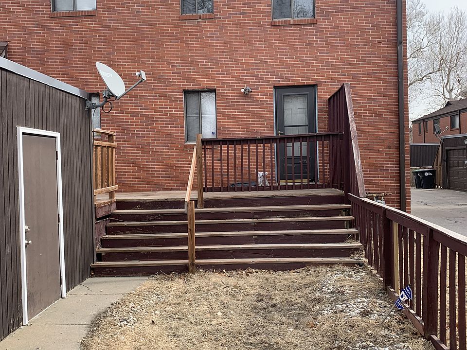 1st image of 3253 N 20th Ct #1