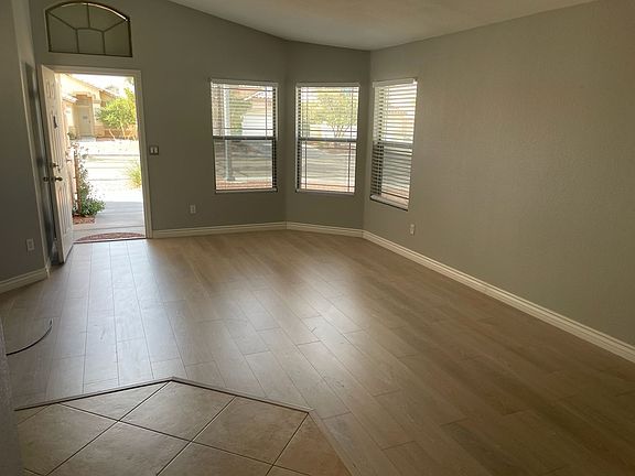 5th image of 9054 Living Rose St