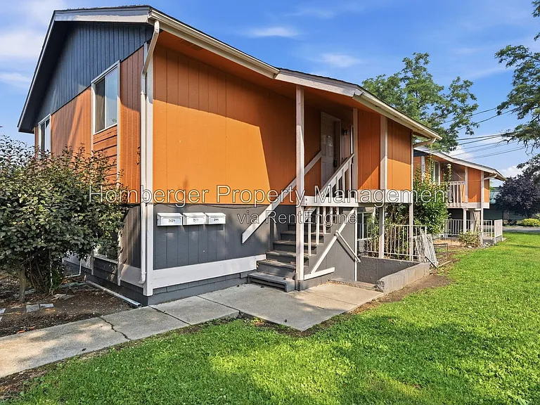 2439 N Standard St — Photo 3