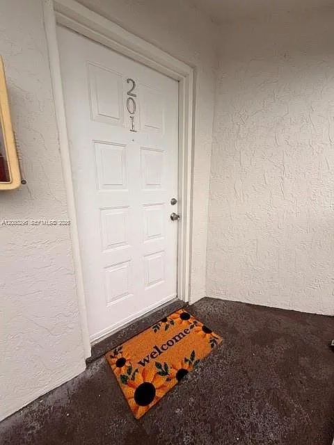 Coral Pointe Townhomes Co — Photo 2