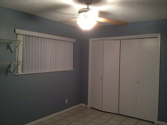 4th image of 60 Oakmont Cir