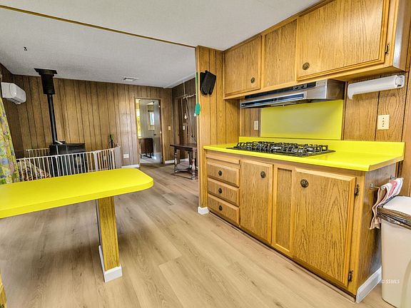 3rd image of 17117 Dusty Ln