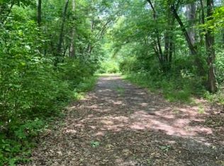 2401 Lisson Rd, Naperville, IL 60565