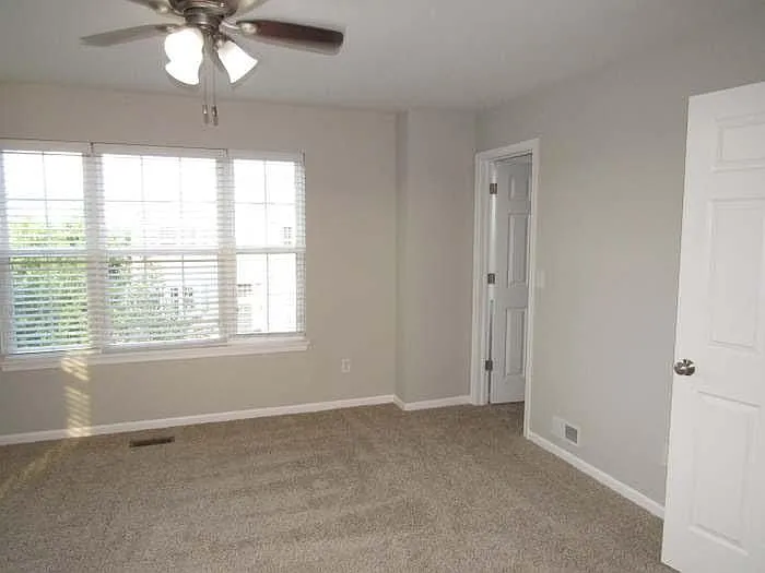 1708 Sandcastle Ln — Photo 17