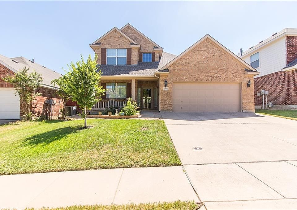 1st image of 4944 Giordano Way