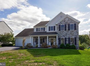 119 Julia Ln, Manheim, PA 17545