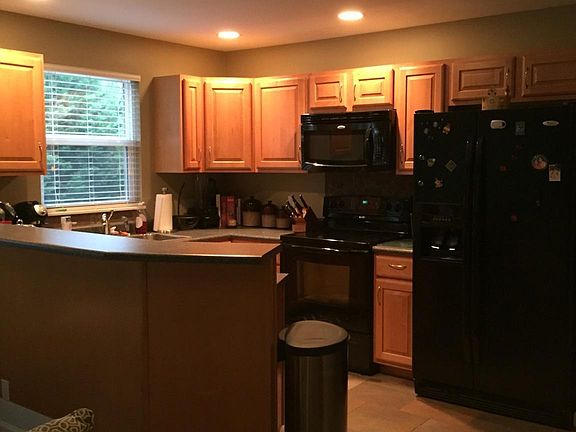 5th image of 1219 Park Hill Cir