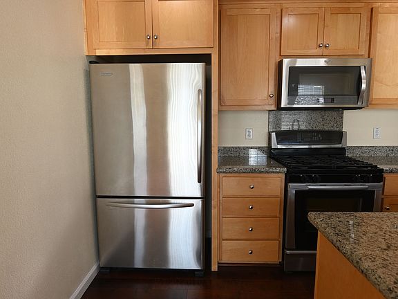 2nd image of 1037 Scotia Ter Unit 303