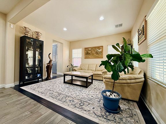4th image of 6544 Claystone Creek Ct
