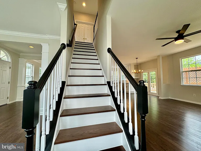 12434 Iona Sound Dr — Photo 11