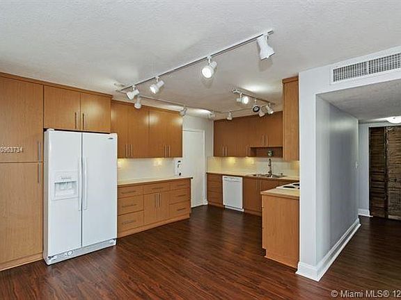 2nd image of 8101 SW 72nd Ave APT 315W