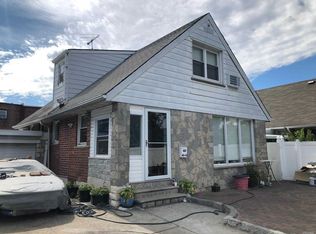 4010 Utopia Pkwy, Flushing, NY 11358