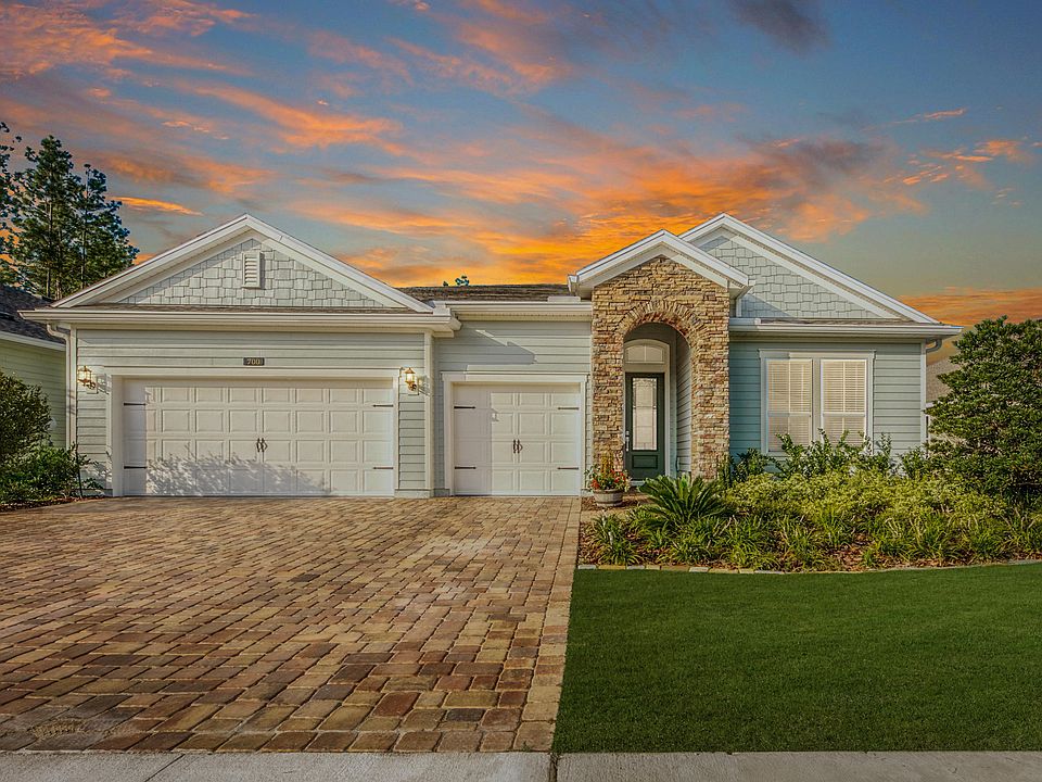 1st image of 700 Tintamarre Dr