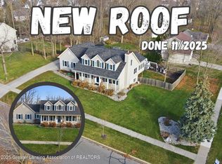 1000 Hawks Rdg, Grand Ledge, MI 48837