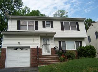 163 Kimberly Rd, Colonia, NJ 07067